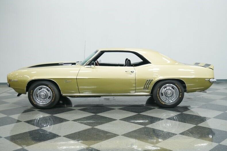 1969 Gold Chevrolet Camaro Coupe