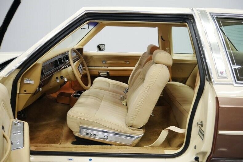 1982 Medium Fawn Ford LTD Coupe