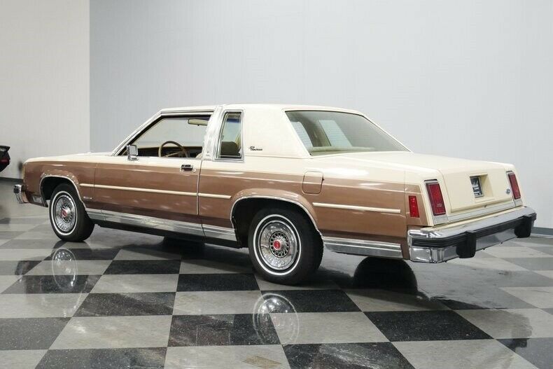 1982 Medium Fawn Ford LTD Coupe