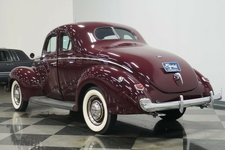1940 Garnet Maroon Ford Deluxe Coupe