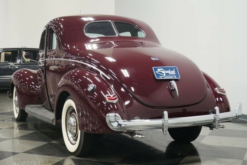 1940 Garnet Maroon Ford Deluxe Coupe