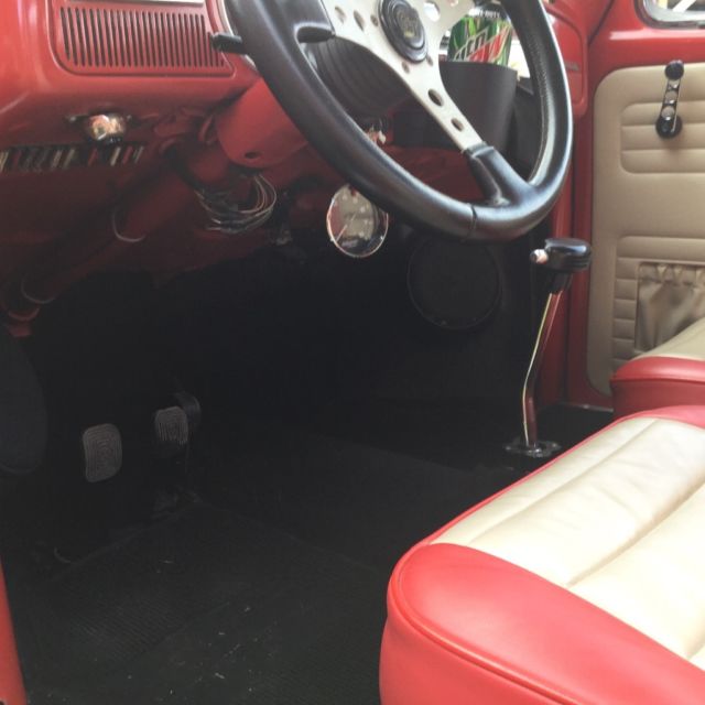 1962 White Volkswagen Beetle - Classic Sedan