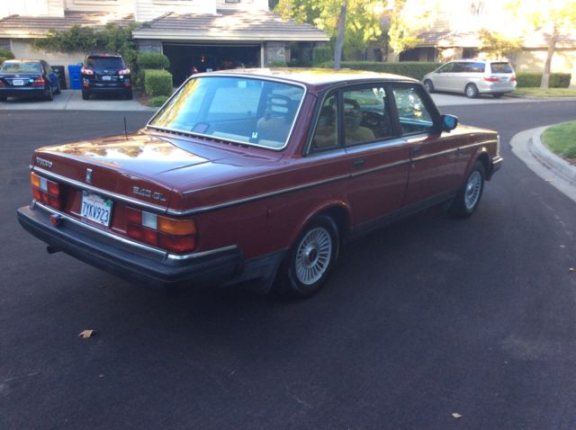 1986 Red Volvo 240 Sedan