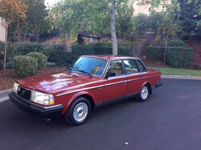 1986 Red Volvo 240 Sedan