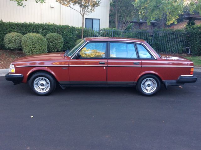 1986 Red Volvo 240 Sedan