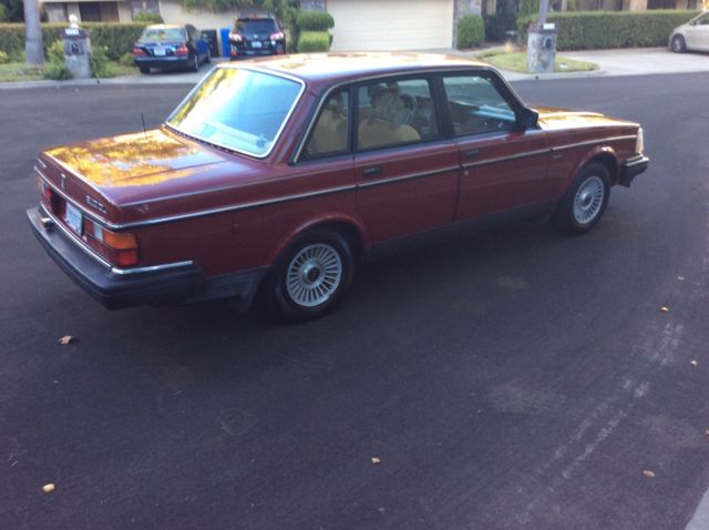 1986 Red Volvo 240 Sedan