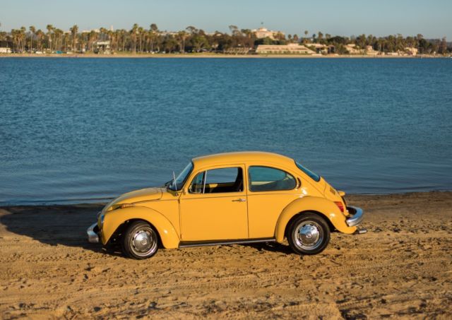 1973 Yellow Volkswagen Beetle - Classic