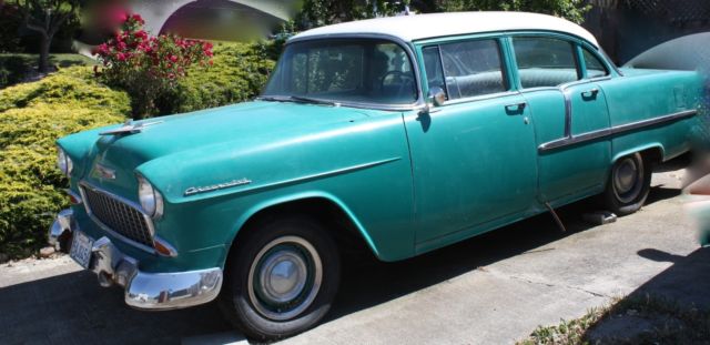 19550000 Green Chevrolet Classic