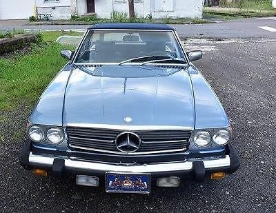 1979 ice blue Mercedes-Benz 400-Series convertible hardtop