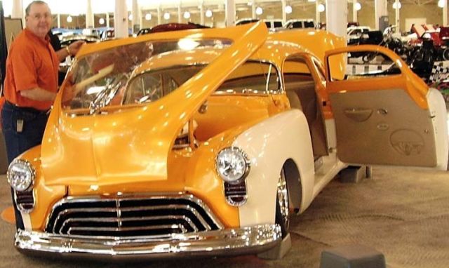 1949 Dreamsicle Oldsmobile Custom Cruiser