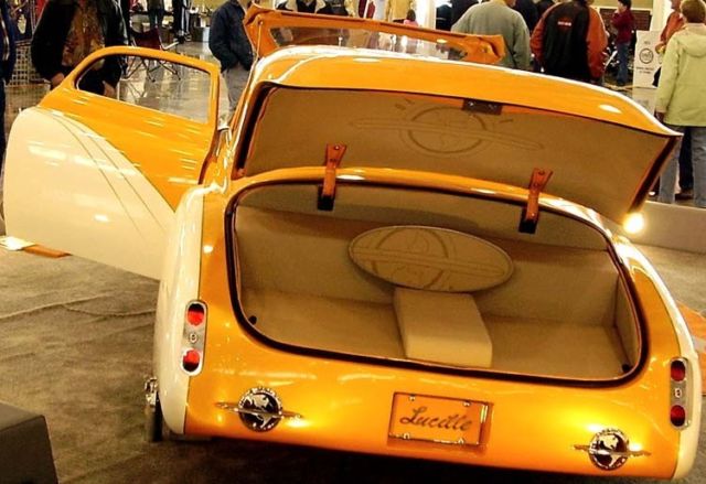 1949 Dreamsicle Oldsmobile Custom Cruiser