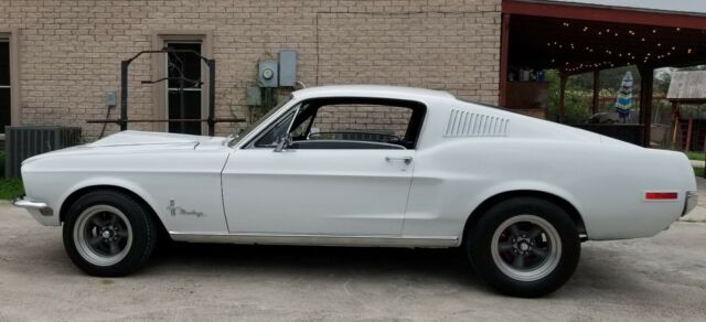 1968 White Ford Mustang Fastback