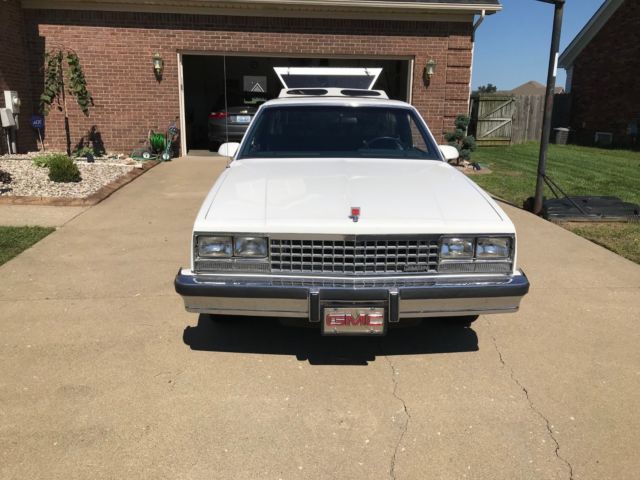 1986 White GMC Other Cabarello