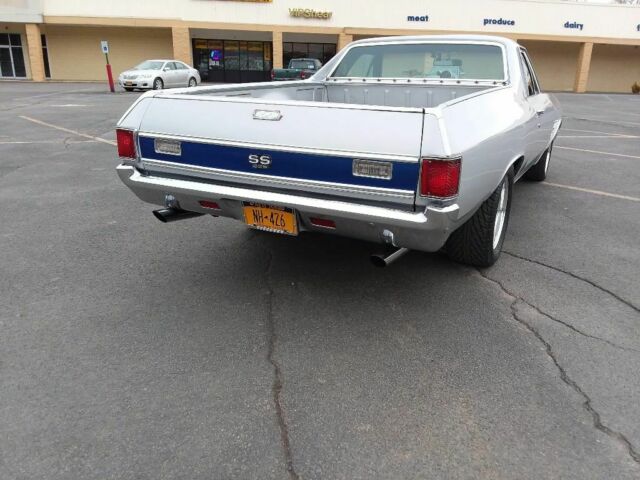 1970 Silver w/ blue stripes Chevrolet El Camino Standard Cab Pickup