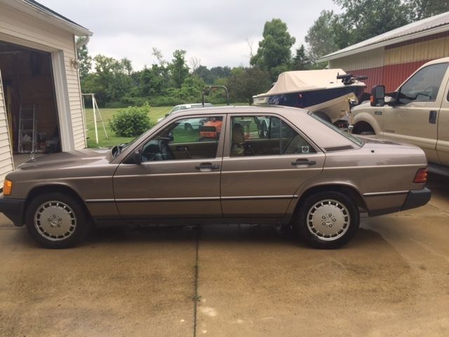 1987 Tan Mercedes-Benz 190-Series Sedan