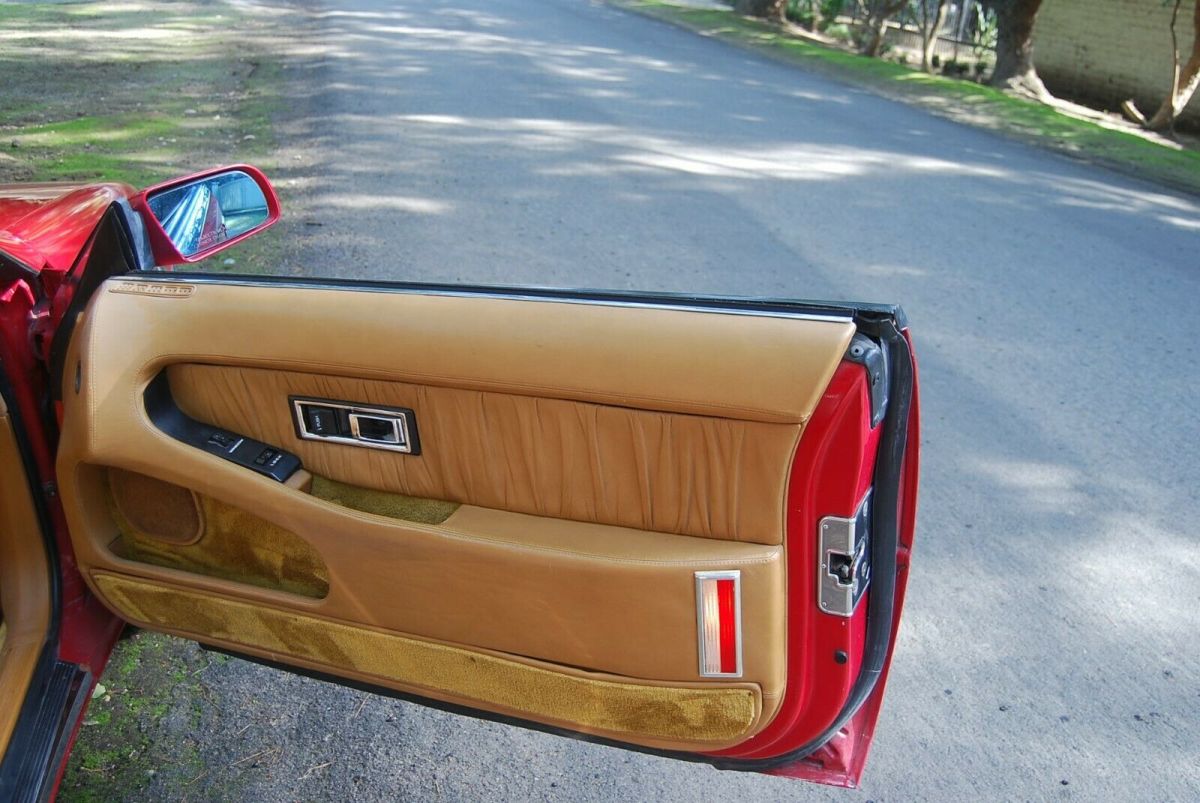 1989 Red Chrysler TC by Maserati Convertible