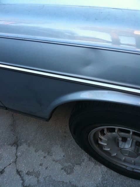 1984 Blue Mercedes-Benz 300-Series Sedan