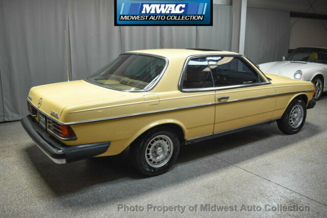 1980 SAHARA TAN Mercedes-Benz 300-Series Coupe
