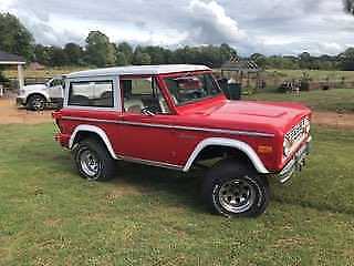 1977 Red Ford Bronco SUV