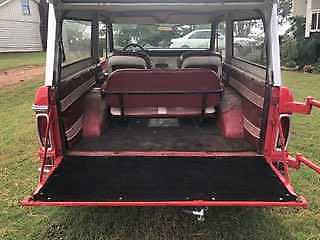 1977 Red Ford Bronco SUV