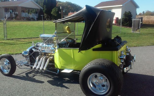 1923 Champage Yellow Ford Model T Convertible