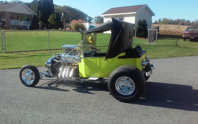 1923 Champage Yellow Ford Model T Convertible