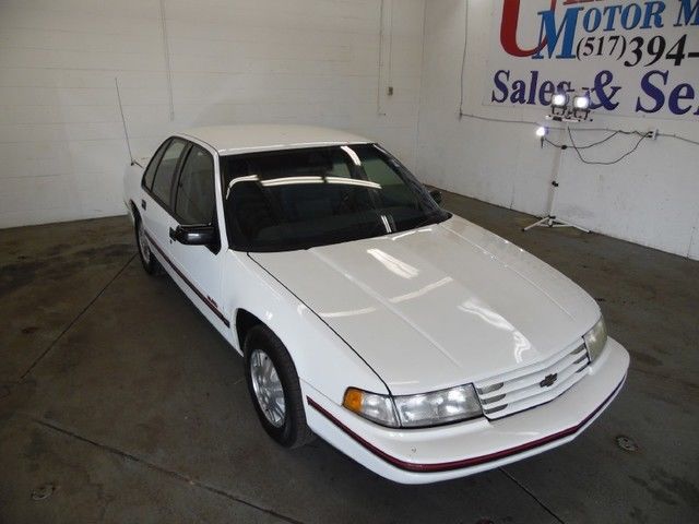 1993 Chevrolet Lumina Sedan