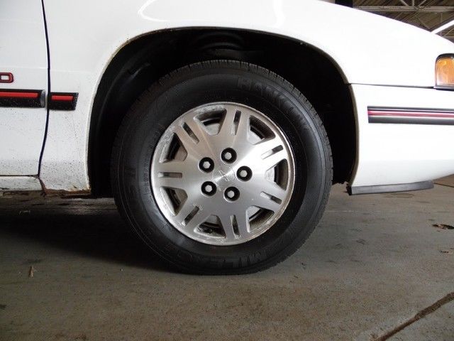 1993 Chevrolet Lumina Sedan