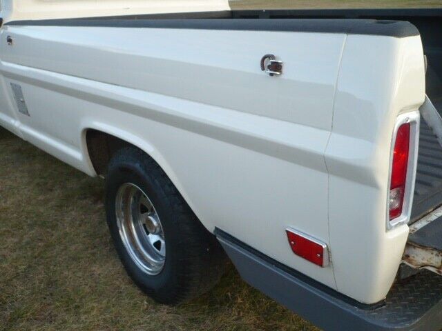 1967 Black Ford F-100