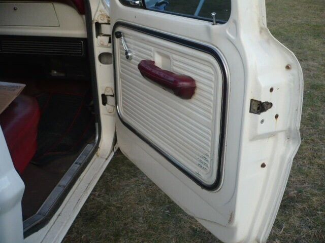 1967 Black Ford F-100