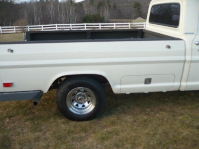 1967 Black Ford F-100