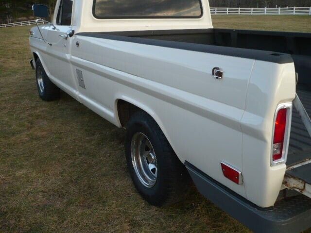 1967 Black Ford F-100