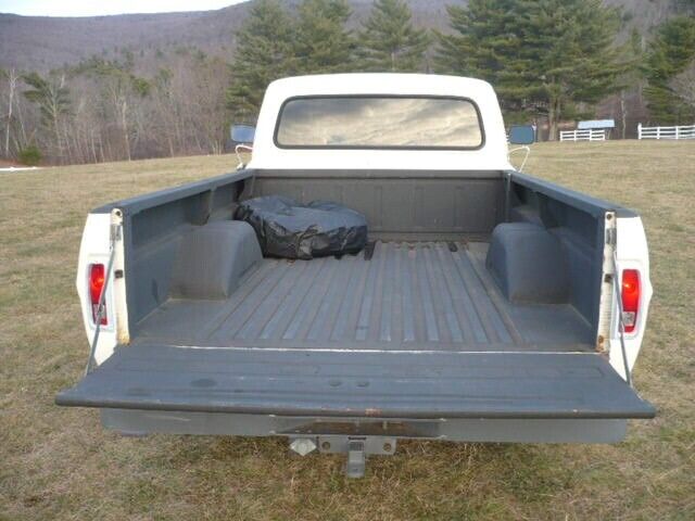 1967 Black Ford F-100