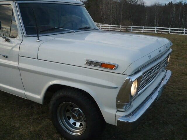 1967 Black Ford F-100