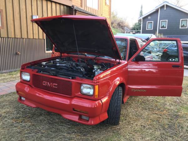 1993 Red GMC Typhoon SUV