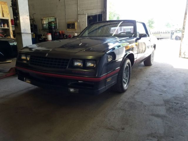1987 Black Chevrolet Monte Carlo Coupe