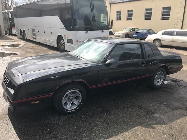 1987 Black Chevrolet Monte Carlo Coupe