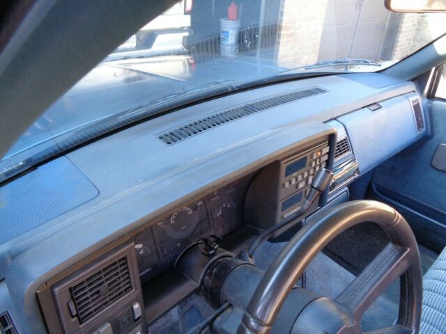 1990 Blue Chevrolet Silverado 1500 Standard Cab Pickup