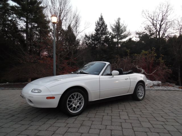 1992 Mazda MX-5 Miata