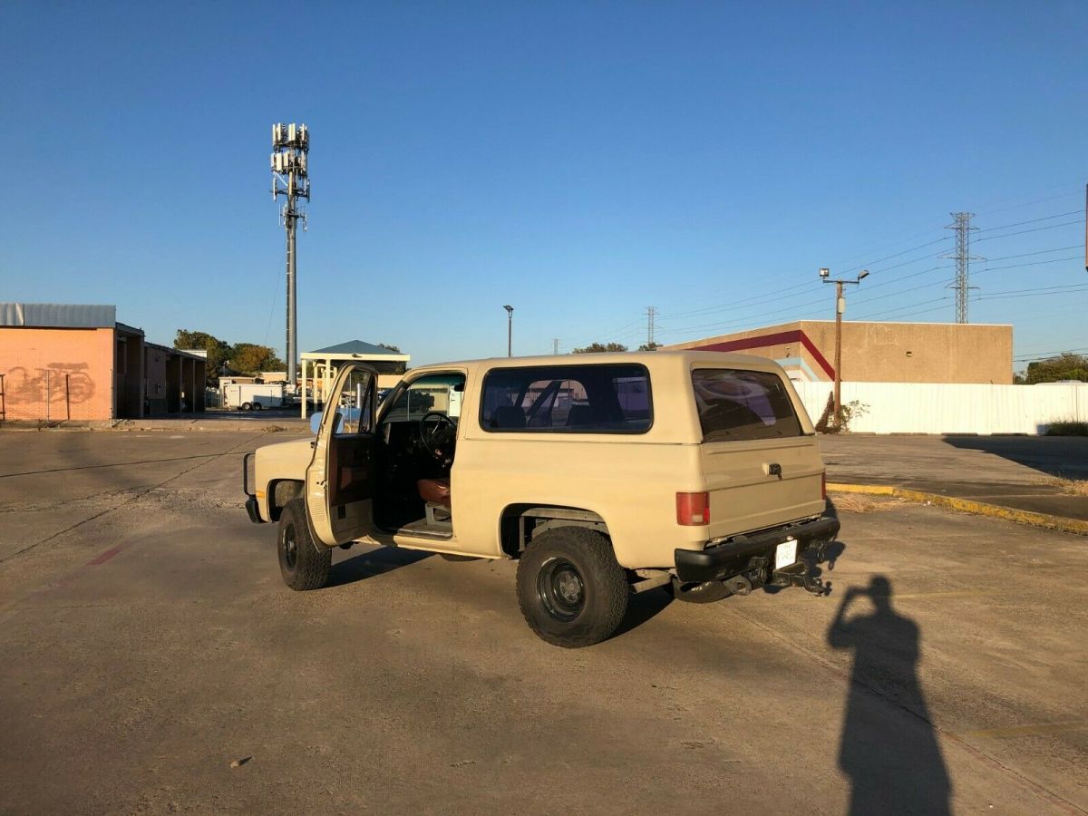 1986 Tan Chevrolet Blazer SUV