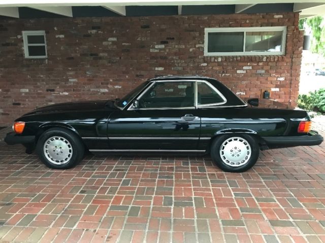1986 Black Mercedes-Benz SL-Class Convertible