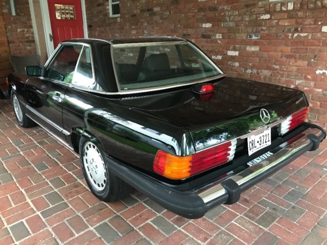 1986 Black Mercedes-Benz SL-Class Convertible