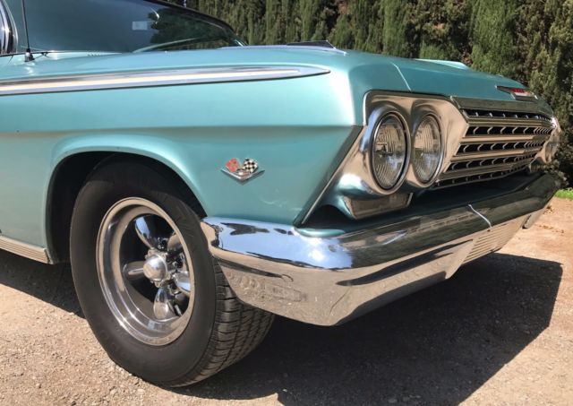 1962 Blue Chevrolet Impala Coupe