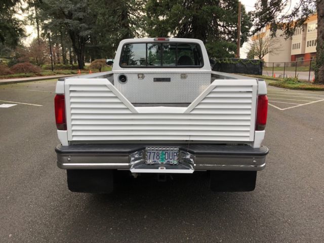 1994 White Ford F-250 Extended Cab Pickup