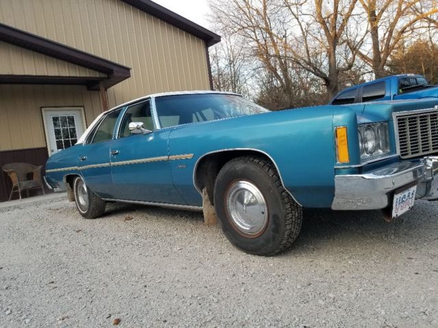 1975 Blue Chevrolet Impala Sedan