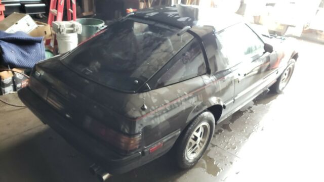 1985 Brown Mazda RX-7 Coupe