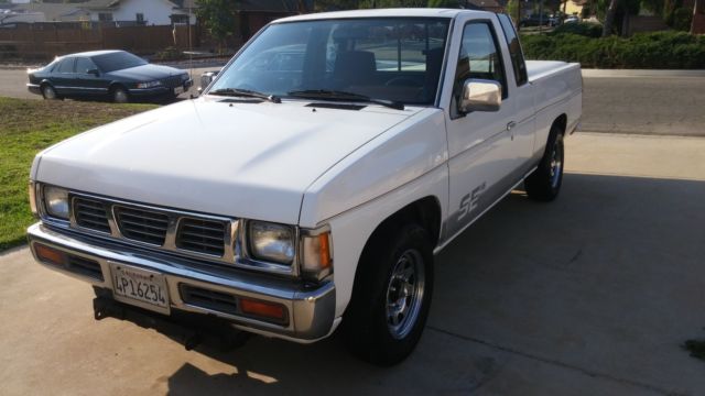 1992 White Nissan Other Pickups Extended Cab Pickup