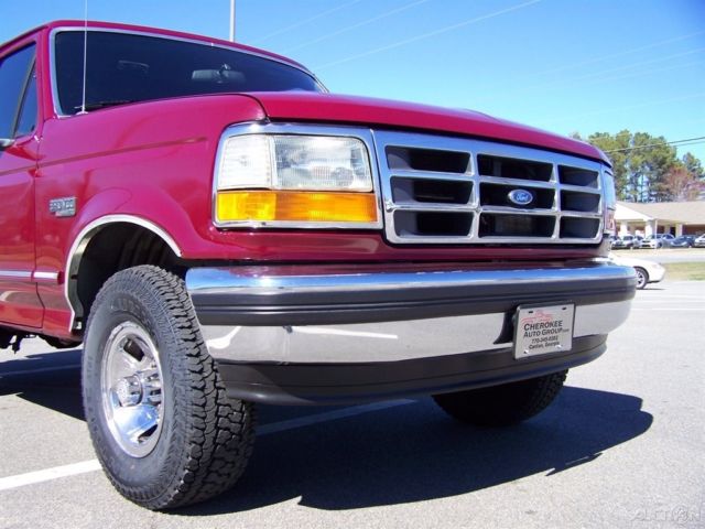 1993 Burgundy Ford Bronco SUV