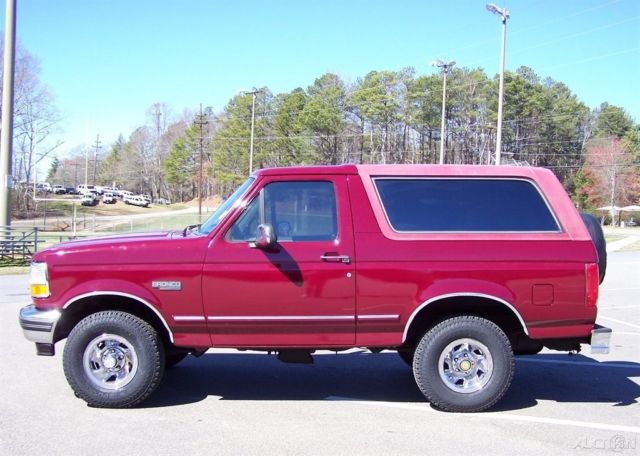 1993 Burgundy Ford Bronco SUV