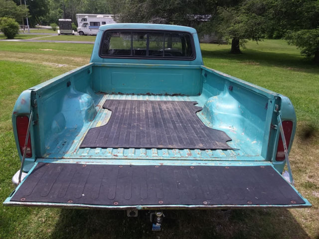 1977 Green/Patina Ford F-150 Extended Crew Cab Pickup